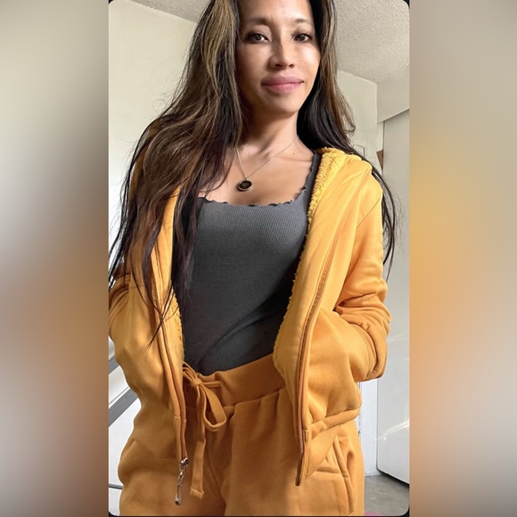 2 Piece Tracksuit Sherpa Fleece Lined Zip Up Hoodie & Joggers Mustard Yellow NEW - Picture 2 of 13